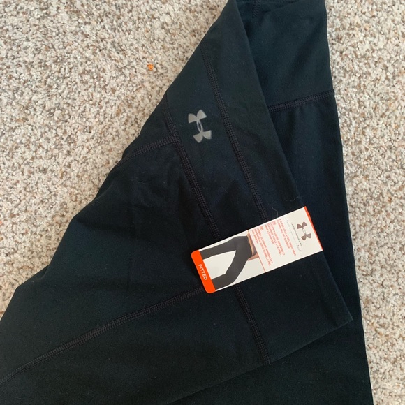 Women's UA ColdGear® Infrared Pants - Picture 4 of 7